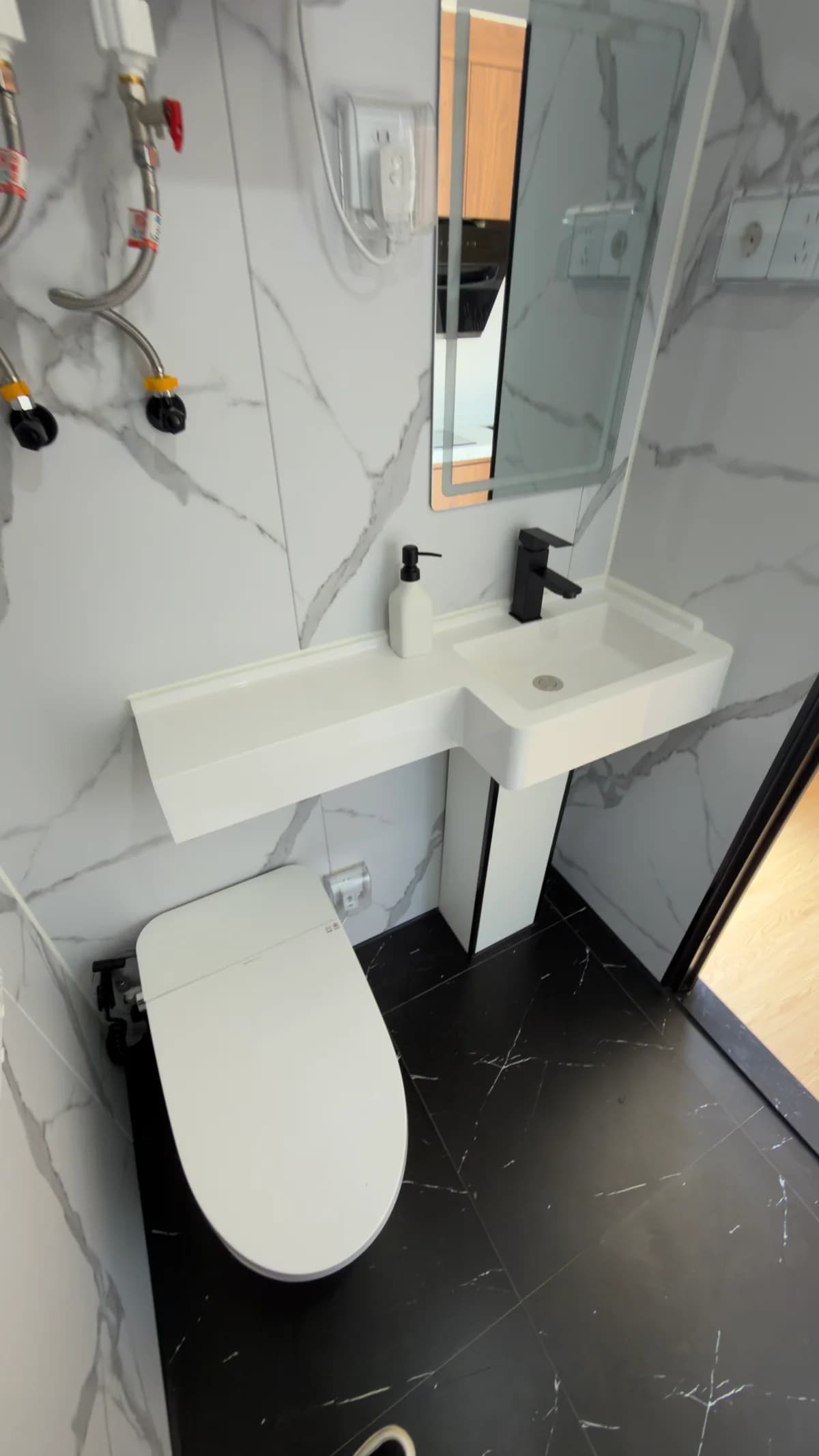 Baño de una cápsula Sumika